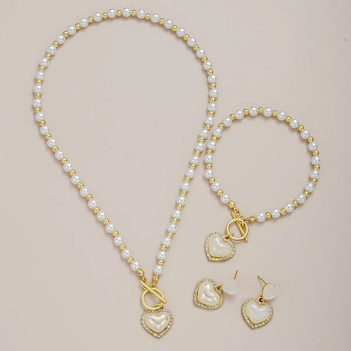 1Set New Personalize, Fashion, And High-End Set with Zircon Heart-Shaped Pearl Bracelet, Earrings, And Necklace, Three Piece Set